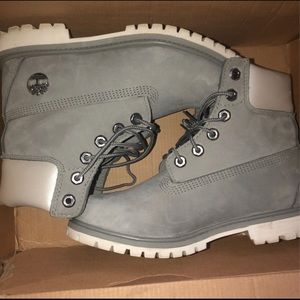 timberland premium waterproof medium grey nubuck